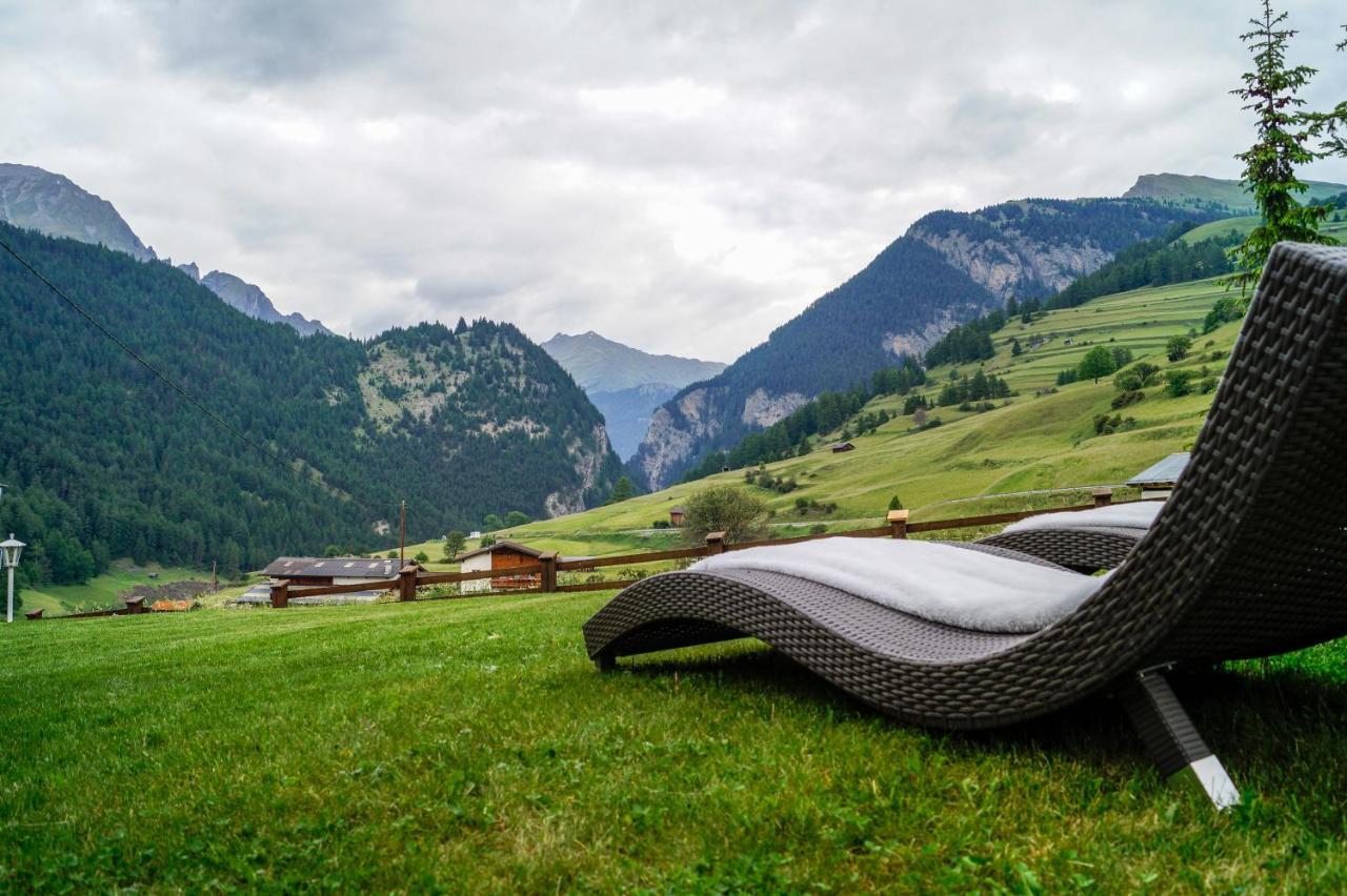 Das Alpenblick & Outdoor Lodge Наудерс Экстерьер фото